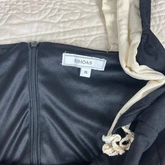 SOLD - Picture 8 of 9